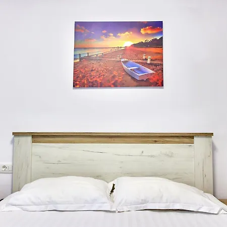 Laguna Wave 3 Apartment
