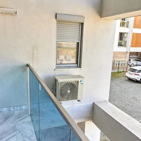 Apartment Laguna Wave 3 *